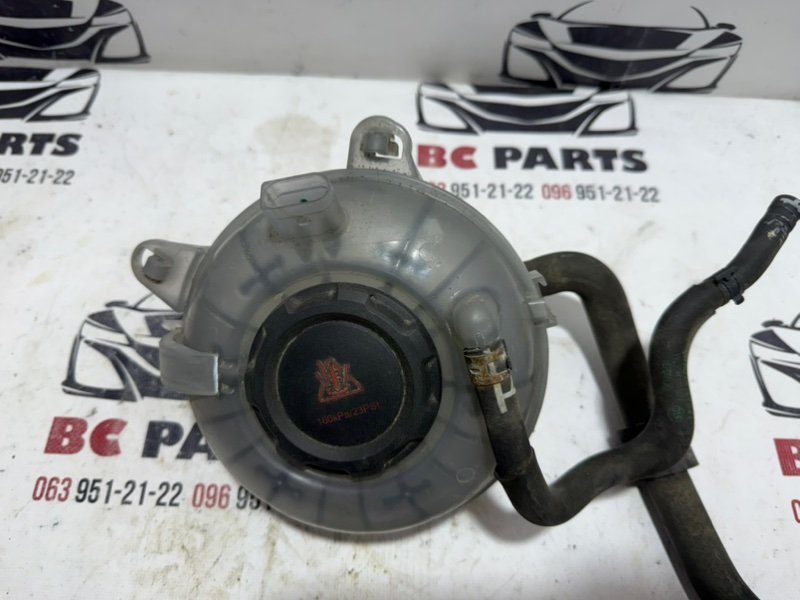 Бачок расширительный Tiguan 2020 2.0