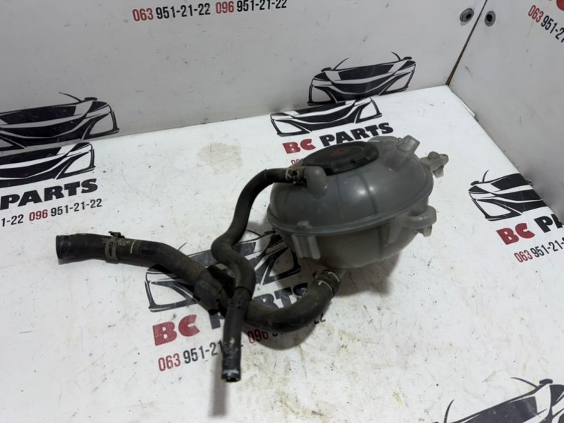 Бачок расширительный Tiguan 2020 2.0