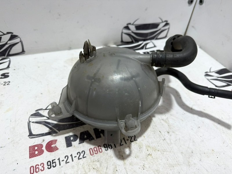 Бачок расширительный Tiguan 2020 2.0