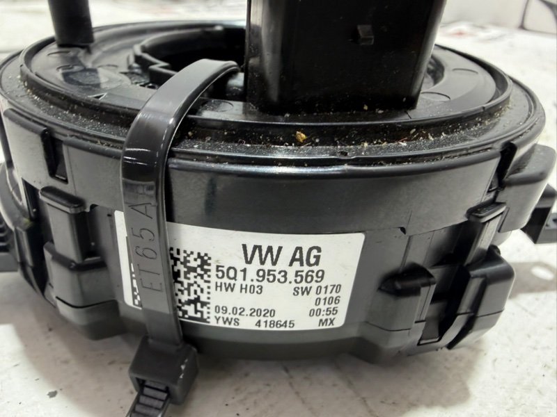 Шлейф подрулевой Tiguan 2020 2.0