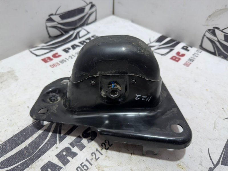 Крепление рычага подвески заднее правое Volkswagen Tiguan 2020 2.0 5qm505130 Б/У