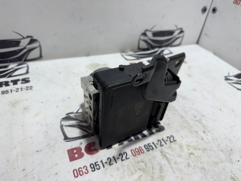 Блок ABS Tiguan 2020 2.0