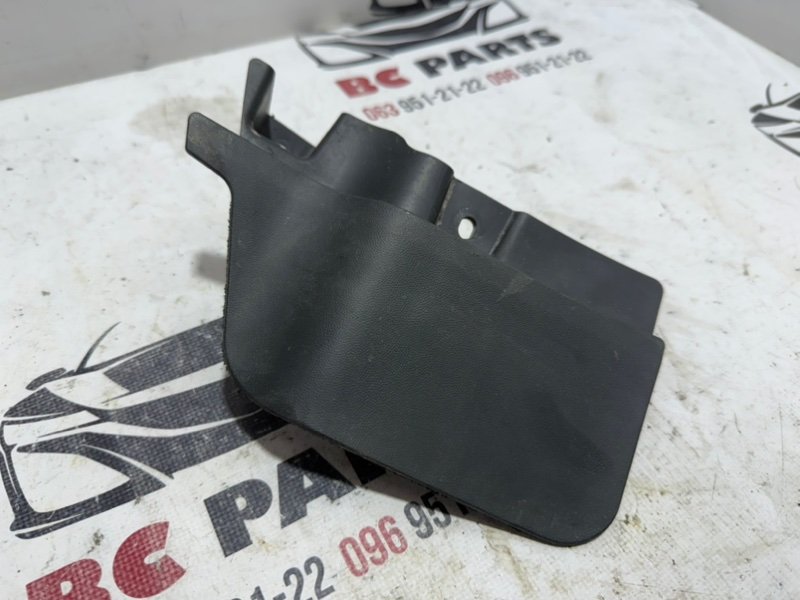 Брызговик задний левый Volkswagen Tiguan 2020 2.0 5NA854855B Б/У