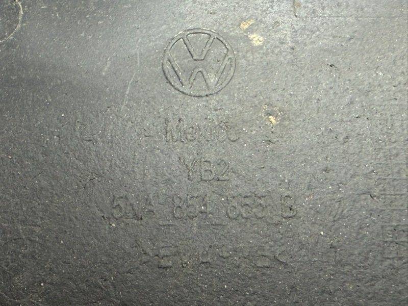 Брызговик задний левый Tiguan 2020 2.0