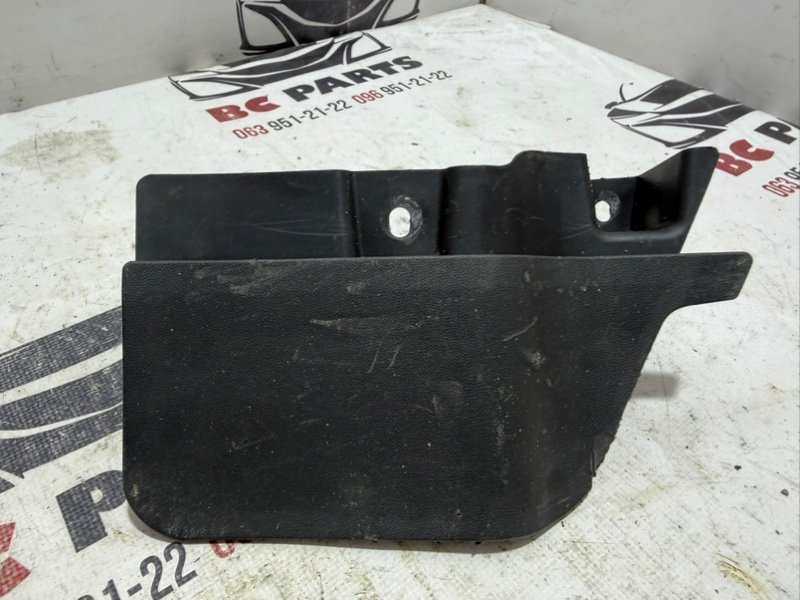 Брызговик задний правый Volkswagen Tiguan 2020 2.0 5NA854856B Б/У