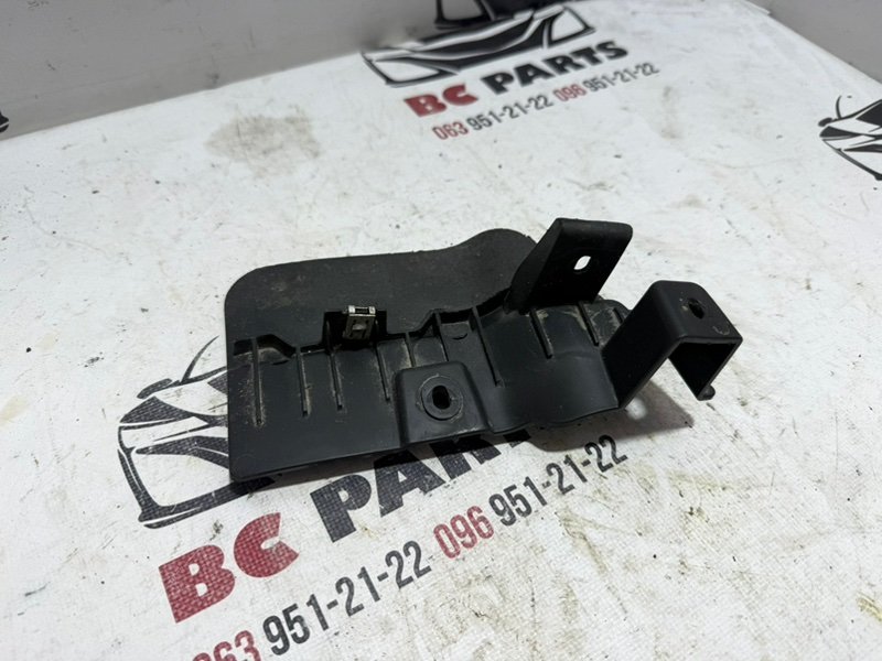 Брызговик задний правый Tiguan 2020 2.0