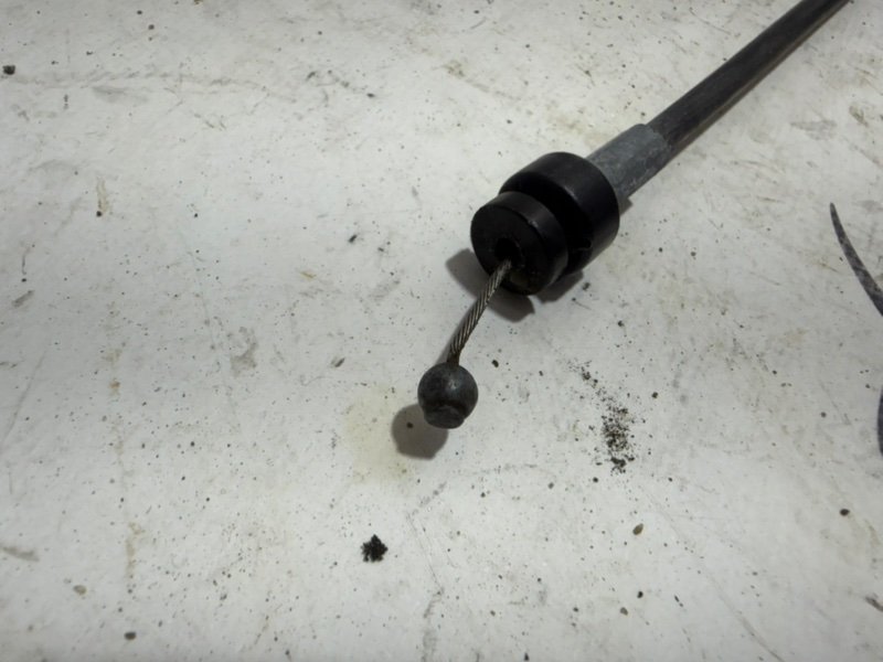 Трос замка капота Rogue 2021 T33 2.5