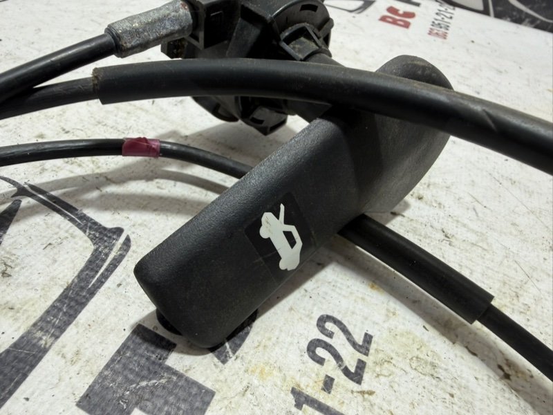 Трос замка капота Rogue 2021 T33 2.5