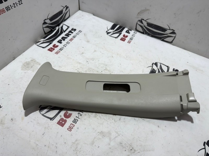 Накладка центральной стойки левая Nissan Rogue 2013-2020 T32 769146FK0A Б/У