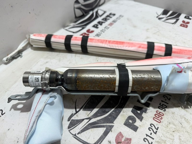 Подушка безопасности боковая штора правая Nissan Rogue T33 2.5