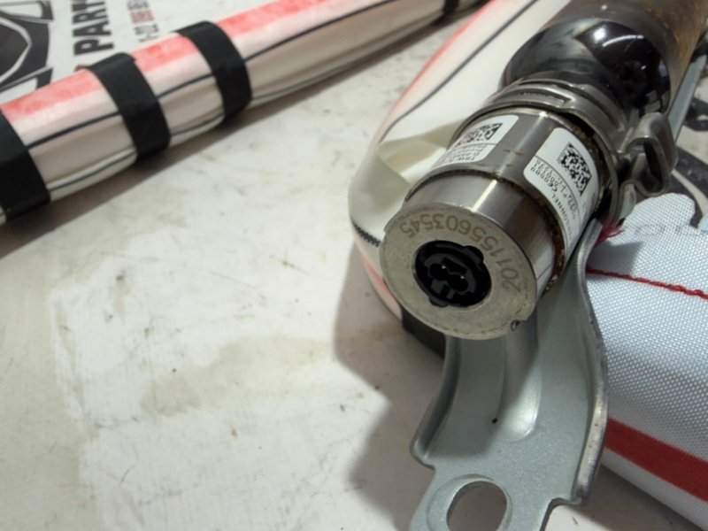 Подушка безопасности боковая штора правая Rogue 2021 T33 2.5