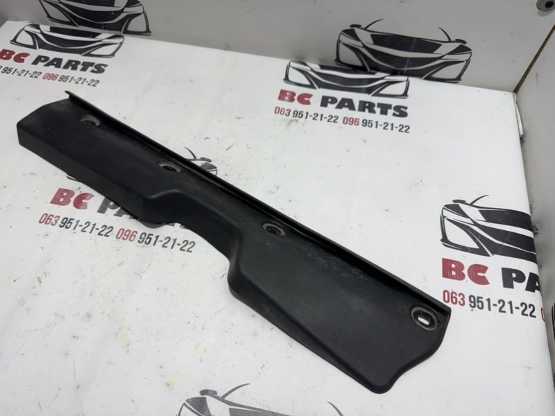 Пыльник крыла передний левый Mazda CX-5 2.5 Пыльник крыла передний левый Mazda CX-5 2.5