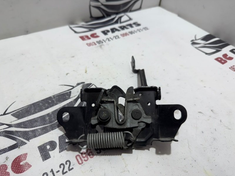 Замок капота CX-5 2018 2.5 Замок капота CX-5 2018 2.5