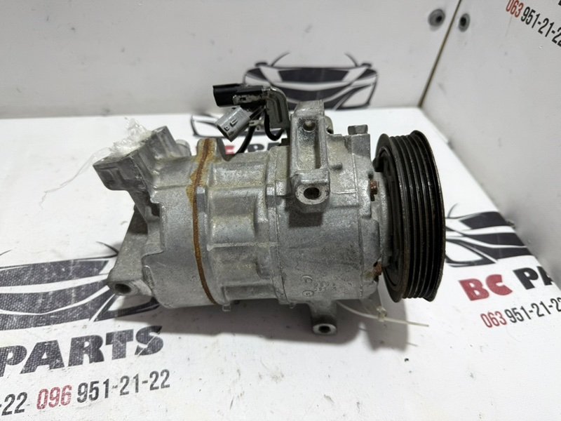 Компрессор кондиционера Nissan Rogue 2021 T33 2.5 926006RA0A Б/У