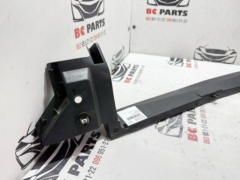 Дефлектор радиатора 3 2021 2.5