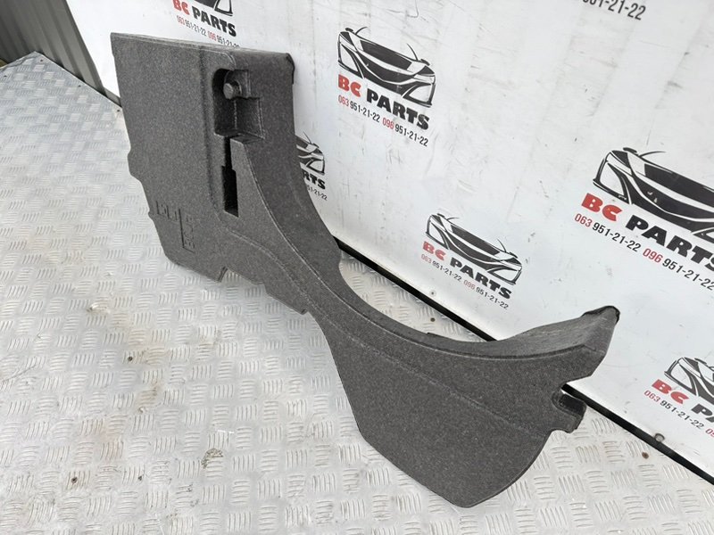 Пенопласт под инстумент левый Mazda 3 2.5