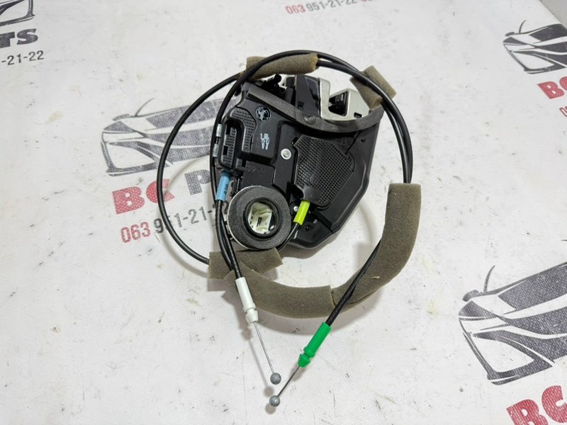 Замок боковой двери задний левый RX 350 2012 3.5