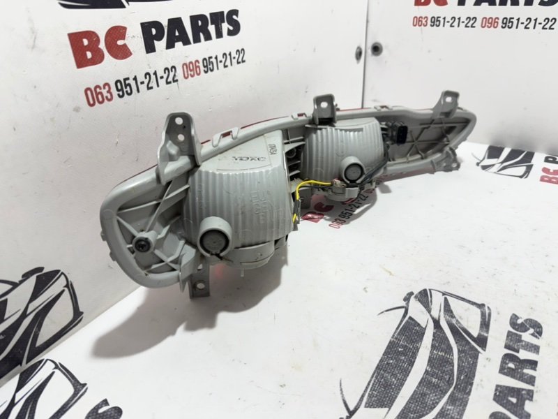 Фонарь заднего бампера правый Sportage 2017