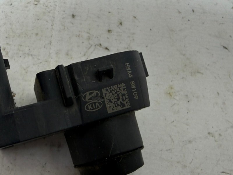 Датчик парковки задний Sportage 2017