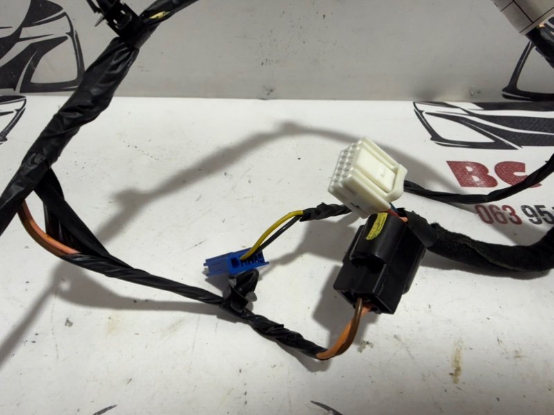 Проводка двери задняя левая Sportage 2017