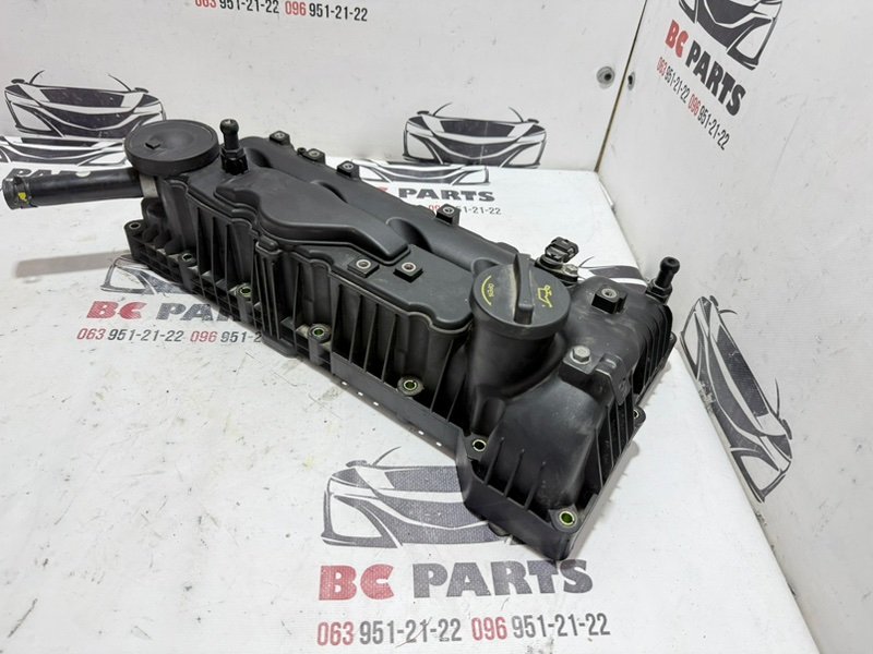 Клапанная крышка Sportage 2017