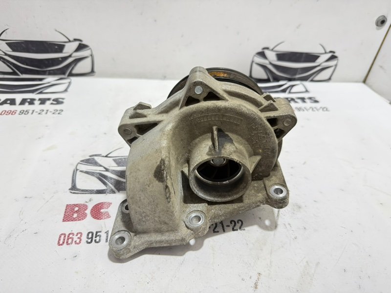 Помпа водяная (насос) охлаждения Sportage 2017