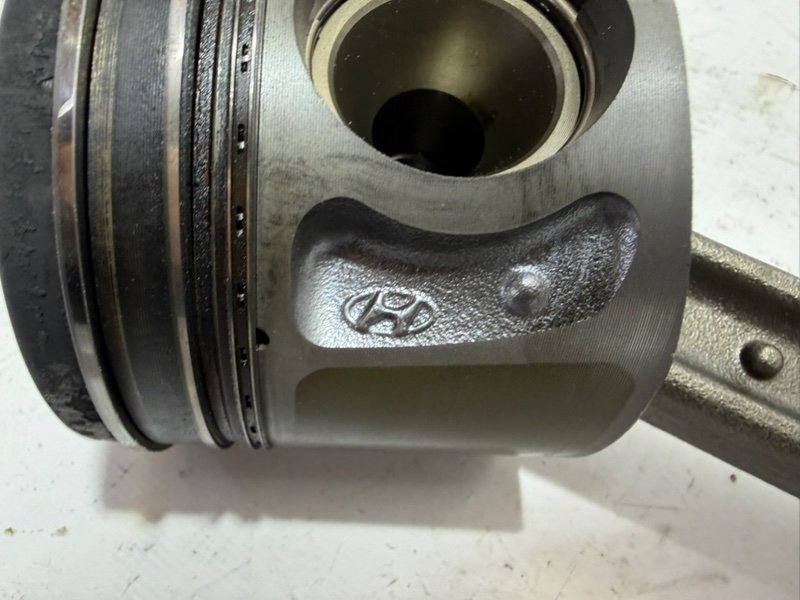 Поршень Sportage 2017 Поршень Sportage 2017