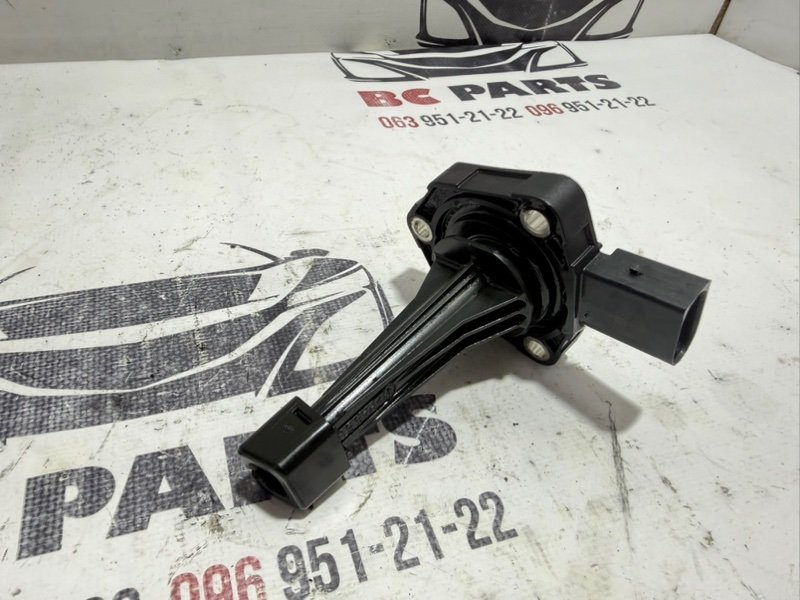 Датчик уровня масла в двигателе Kia Sportage