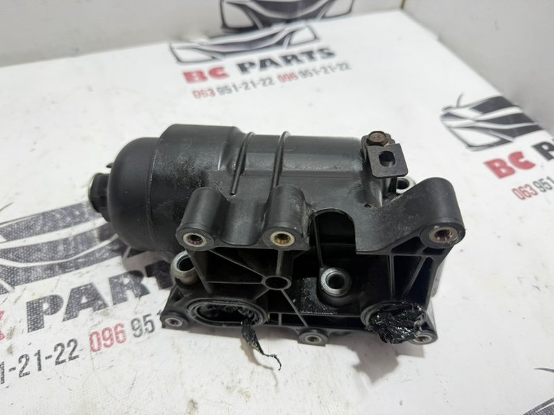 Корпус масляного фильтра Kia Sportage 2017 263102F011 Б/У