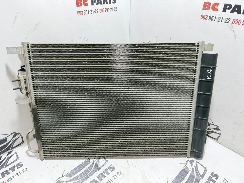 Радиатор кондиционера Kia Sportage 2017 97606D7000 Б/У