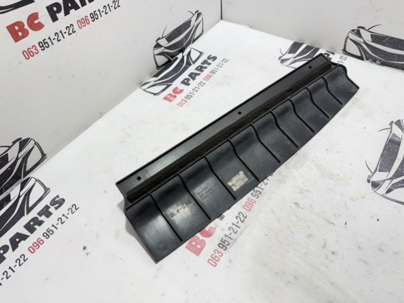 Дефлектор радиатора Sportage 2017