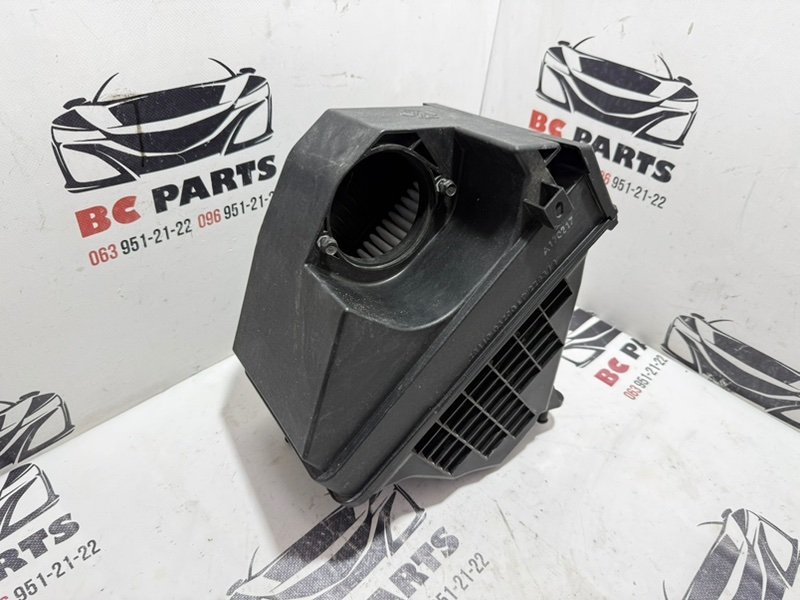 Корпус воздушного фильтра Kia Sportage 2017 28110D3200 Б/У