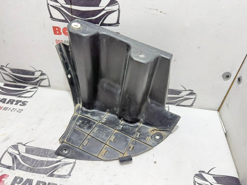 Подкрылок задний левый Kia Sportage