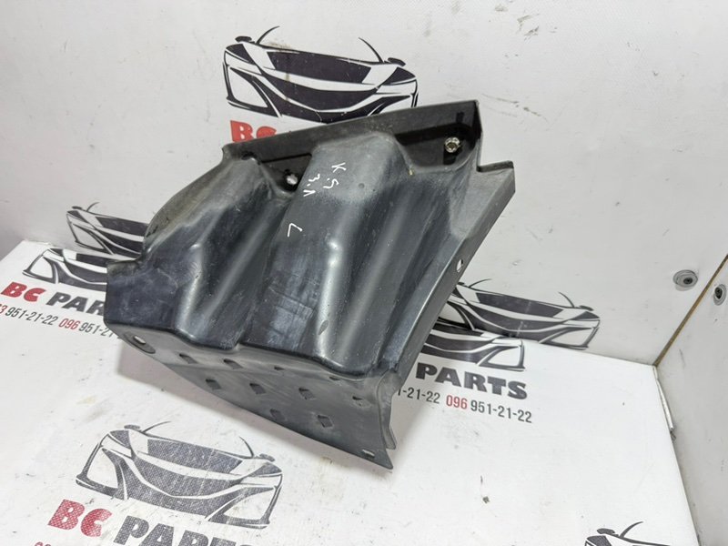 Подкрылок задний левый Sportage 2017