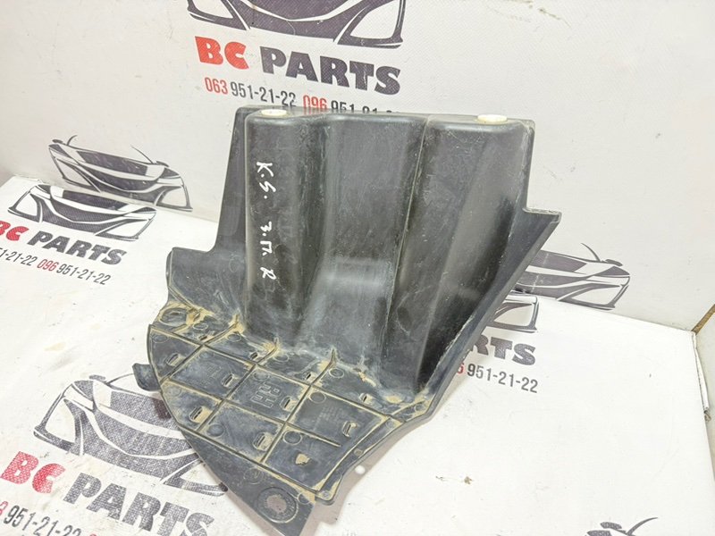 Подкрылок задний правый Kia Sportage