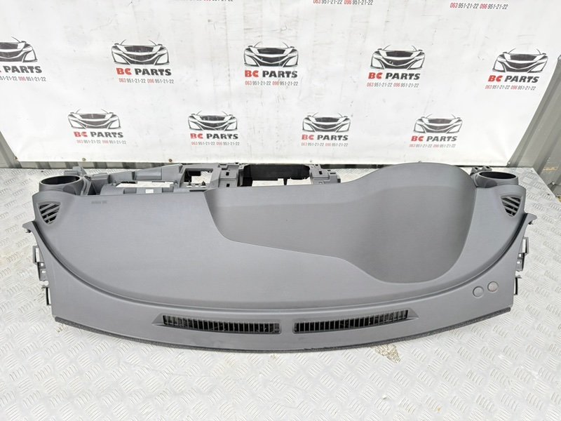 Торпедо Nissan Kicks 2021 1.6 68200-5RW0A Б/У