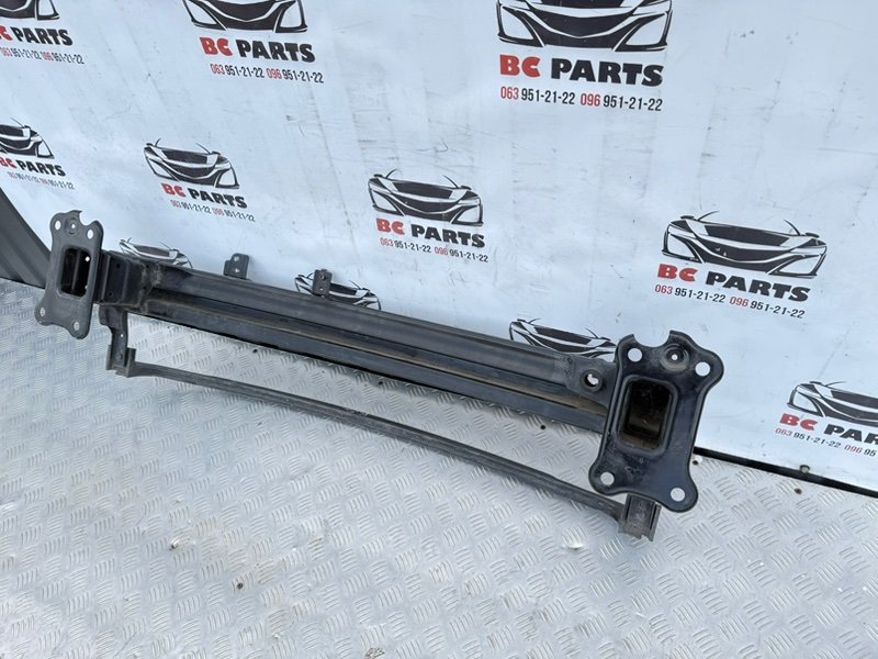 Усилитель бампера передний Sportage 2017