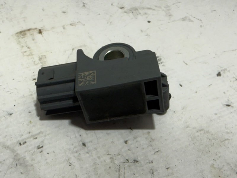 Датчик удара Kia Sportage