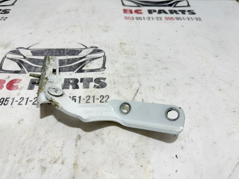 Петля крышки багажника левая Pilot 2020 3.5