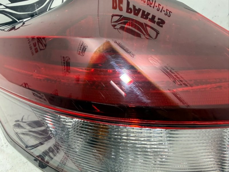 Фонарь наружный (в крыло) задний левый Kicks 2021 1.6