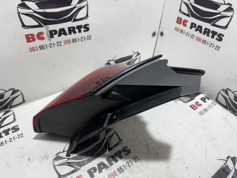 Фонарь наружный (в крыло) задний левый Kicks 2021 1.6