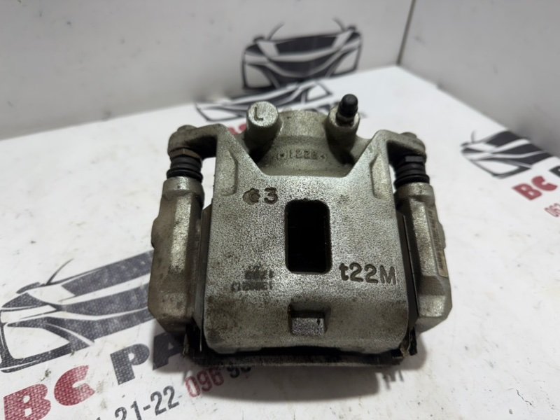 Суппорт тормозной передний левый Nissan Kicks 2021 1.6 41011-5RB0A Б/У