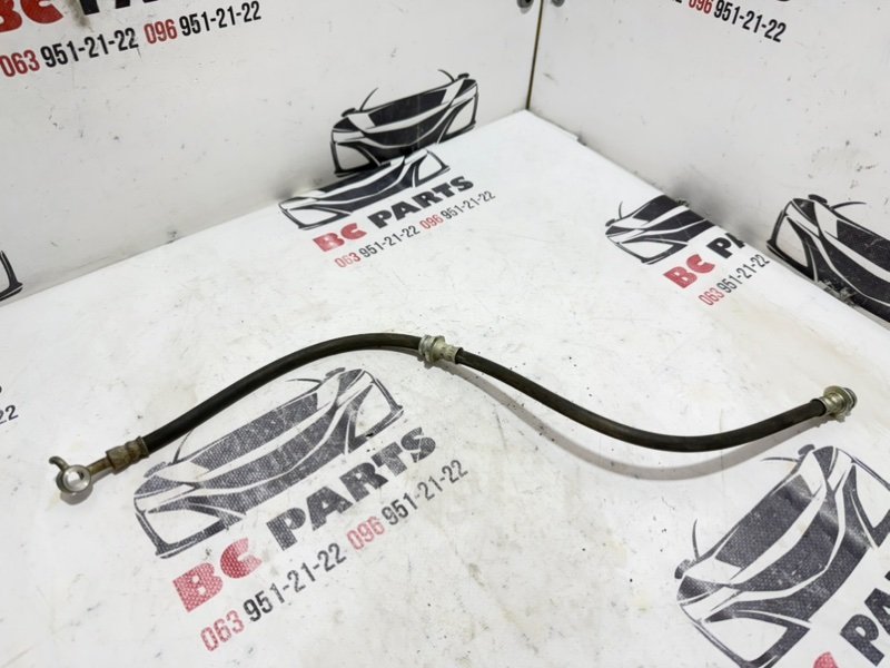 Запчасть шланг тормозной передний правый Nissan Kicks 2021 1.6 46210-5RB0B Б/У Шланг тормозной передний правый Nissan Kicks 2021 1.6 46210-5RB0B Б/У