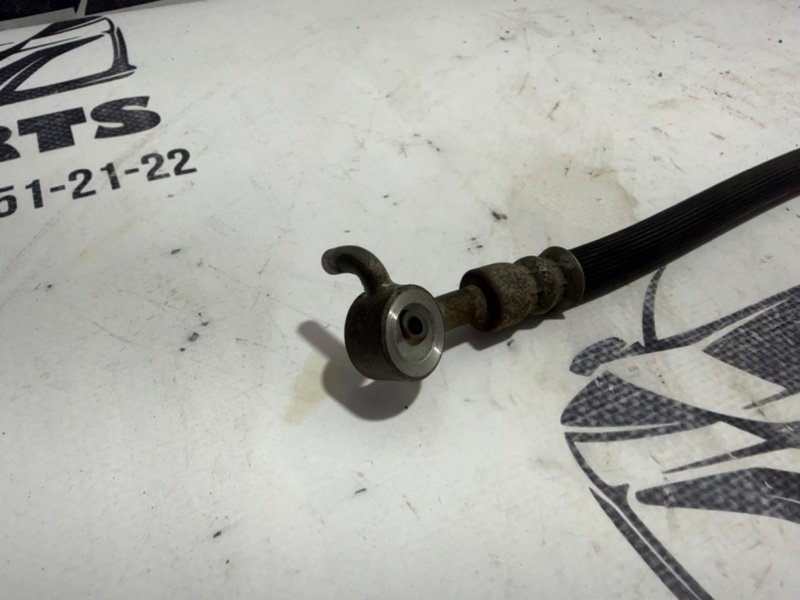 Шланг тормозной передний правый Kicks 2021 1.6 Шланг тормозной передний правый Kicks 2021 1.6