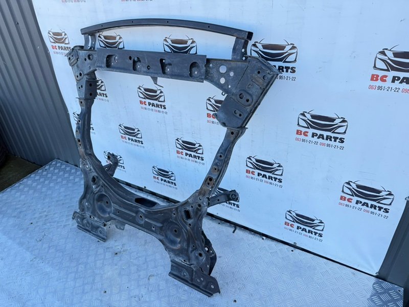 Подрамник передний Nissan Kicks 1.6