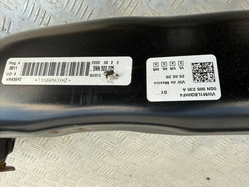 Подрамник задний Tiguan 2020 2.0