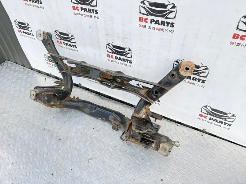 Подрамник задний Tiguan 2020 2.0