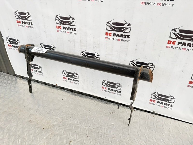 Усилитель бампера задний Tiguan 2020 2.0