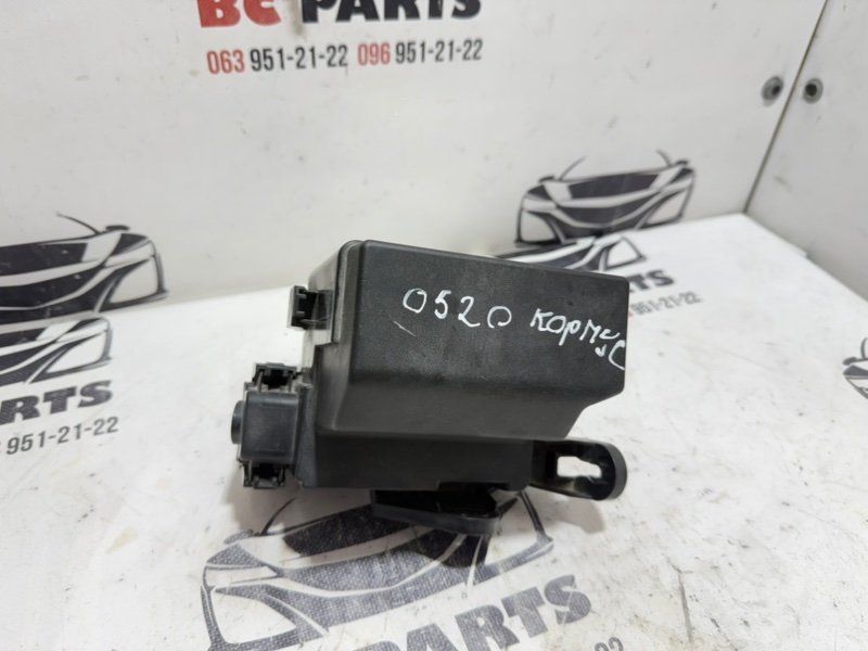 Корпус блока предохранителей Kicks 2021 1.6