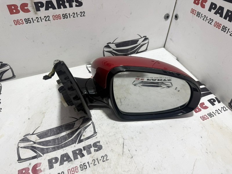 Зеркало заднего вида боковое правое Sportage 2017